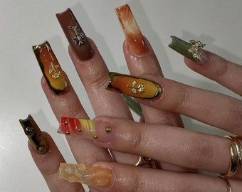Luxury Gold Chrome Press-On Nails: Custom Freestyle Square Nails