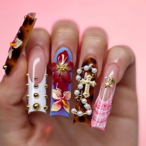 Luxury Press On Nails: Custom Animal Print 3D Gel Flower Seashell Design