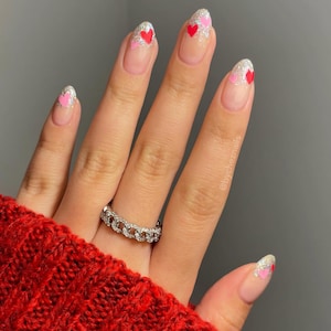 Luxury custom nails/free style/ long nails/ heart nails/ love nails/ valentines day nails/ cute nails/ date nails/red nails/pink nails/ vday