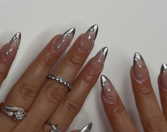 Luxury Silver Chrome French Tip Press On Nails: Custom Stiletto Almond