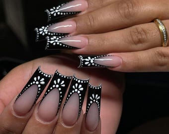 Luxury custom nails/ free style/ long nails/ party nails/ black nails/ classy nails/french tip nails/ trendy nails/ cute nails/mexican desig