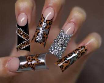 Luxury Cheetah Press On Nails: Y2K Star, Silver, Metallic