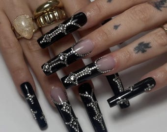 Bling Rhinestone Press On Nails: Black French Tip, Western Design