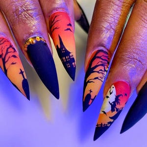 Luxury custom nails/ free style/ halloween nails/ spooky nails/ spider nails/ ghost face nails/ horror nails/ scream nails/witchy nails