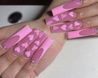 Uñas postizas de lujo con forma de corazón rosa: uñas largas personalizadas para San Valentín