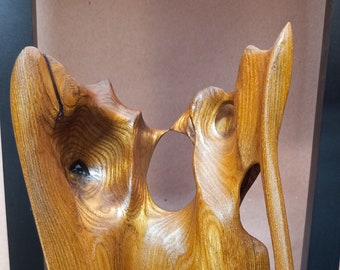 Escultura de madera recuperada, acabado de cera de abeja orgánica, arte en madera