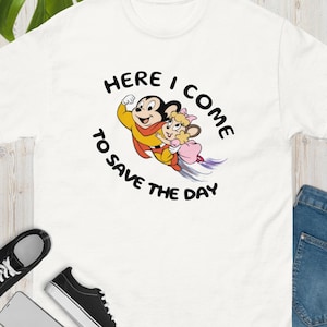 Vintage Mighty Mouse T-Shirt - Retro Cartoon T-Shirt mit dem Spruch ‘Here I Come to Save the Day’