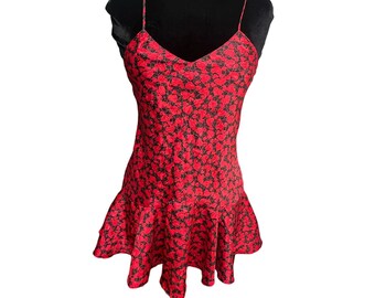 Vintage Y2K Victorias Secret Gold Label Red Black Drop Waist Heart Chemise Small