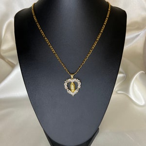 Virgin Mary necklace, heart Virgin Mary necklace, clear heart Virgin Mary Necklace, clear Virgin Mary necklace, Virgincita cadena