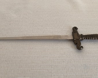 Vintageletter opener