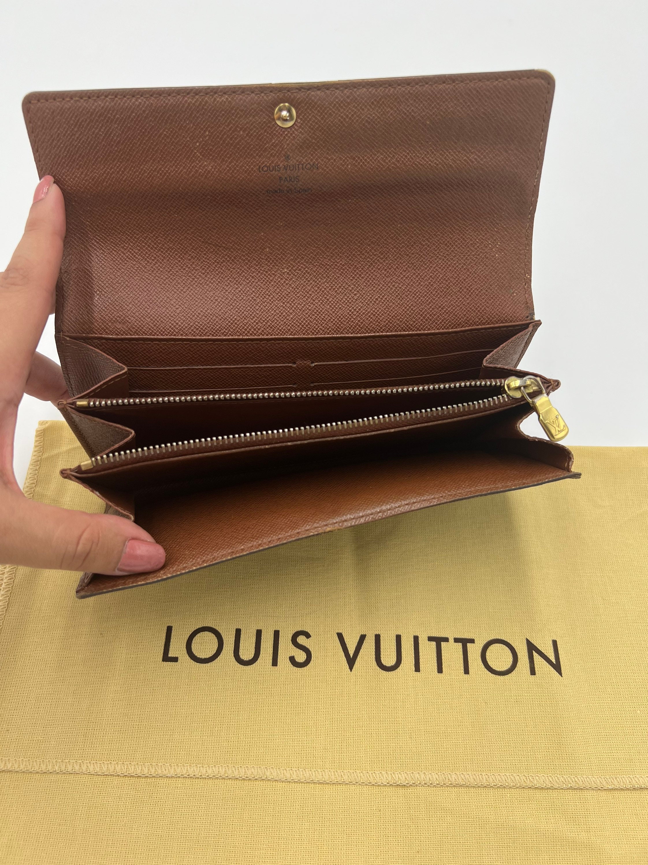 Preloved Louis Vuitton Monogram Sarah Wallet – AALuxe, LLC