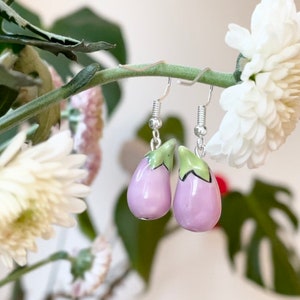 PorzellanAubergineOhrringe