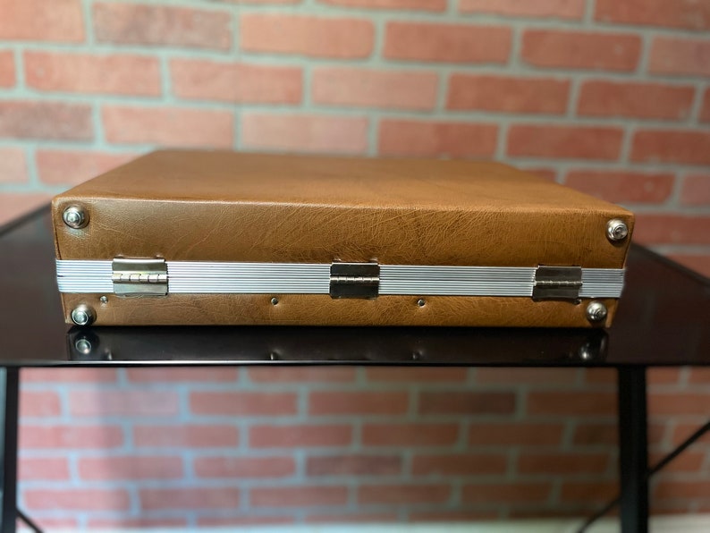 Vintage Royal Traveller Brown Briefcase Classic Mid Century Suitcase Australia