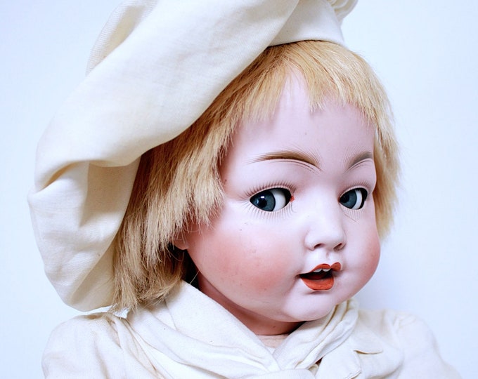 68 CM(26.77 inches)<>Antique Bisque Head doll by Hertel Schwab & Co.for König Wernicke *******