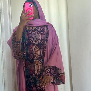 Komplet Adire Abaya - Fioletowa spirala| Sukienka kimono Adire| Abaya| Rozmiar uniwersalny| Rozmiar 56| Abaya z szyfonu| Modestwear