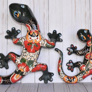Collection of Talavera Ceramic Wall Hanging Geicos