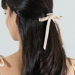 Ivory Chic Skinny Scrunchie