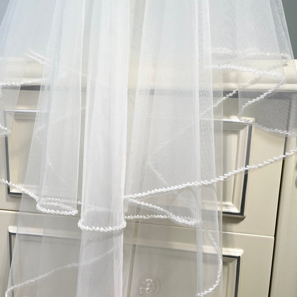 Two Layer Wedding Veil Beaded Blusher Veil 2 Tier Bridal Veil Elbow Fingertip Veil Chapel Cathedral Veil Ivory/White/Black Tulle Veil