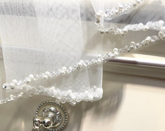 Pearl Crystal Wedding Veil,Beaded Bridal Veil,Pearl Veil,Glitter Veil,Single layer Veil,Ivory Cathedral Veil, Fingertip Veil,Short Veil
