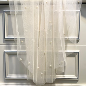 Champagne Wedding Veil Pearl Bridal Veil Long Chapel Cathedral Veil Single layer Veil Ivory/White Tulle Elbow Fingertip Veil With Comb