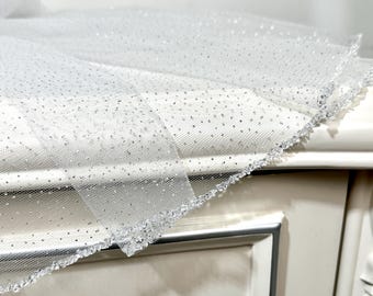 Glittersluier, sluier met kristallen rand, eenlaagse kristallen sluier, glittervingertopsluier, glinsterende kralensluier, handgemaakte sluier, sluier met kam