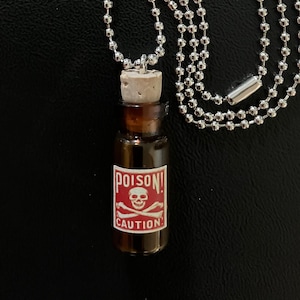 POISON VIAL NECKLACE - Skull and Crossbones “Poison! Caution!” Label - Very Rare