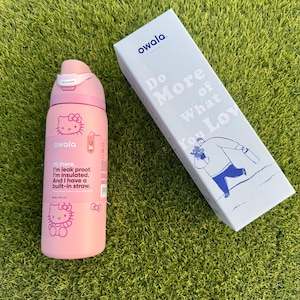 Custom Hello Kitty Owala 32oz Tumbler | Laser Engraved Pink Water Bottle | Personalized Kawaii Gift for Her Sanrio Insulated Stainless Steel