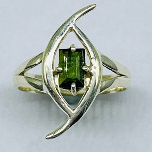 Green Tourmaline Silver Ring, Baguette Green Tourmaline Ring, Dainty Tourmaline Ring, Green Tourmaline Jewelry, Minimalist Ring For Her