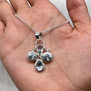 Aquamarine Silver Necklace, Natural Aquamarine Silver Pendant Necklace, Aquamarine Silver Floral Pendant, Wedding Anniversarey Necklace