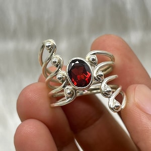 Natural Garnet Silver Ring, Garnet Oval Cut Silver Ring, 925 Sterling Silver Ring, Designer Bohemian Silver Ring, Handmade Silver Ring