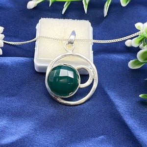Solid Silver 925 Green Onyx Pendant Necklace, Green Onyx Gemstone Pendant Necklace For Women, Handmade Boho Artisan Green Onyx Jewelry Gifts