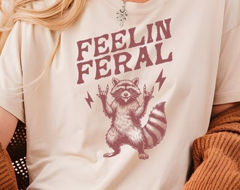 Camiseta con gráfico de mapache: estilo vintage con un toque salvaje
