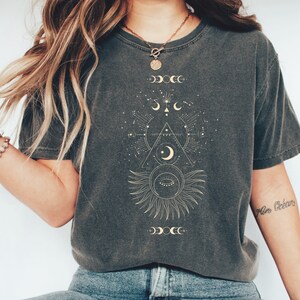 Chemise Comfort Colors Celestial Moon Phases : T-shirt Boho Zodiac