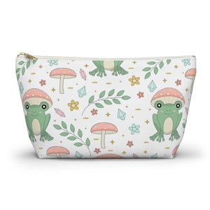 Mushroom Bag, Cute Frog Bag, Cottagecore Aesthetic Pencil Pouch, Small Frog Tote Bag, Cosmetics Bag