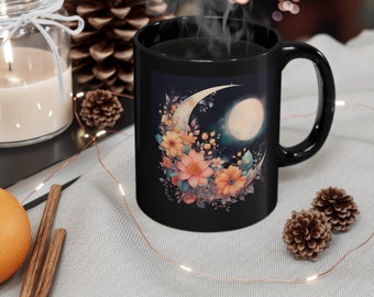 Taza de café con fases lunares florales estilo cottagecore, estilo academia oscura.