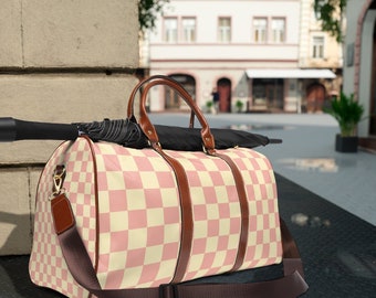 Vintage Checkered Waterproof Travel Bag: 70s Style Overnight Carry-on