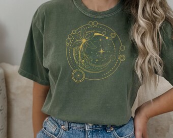 Koszula w stylu boho Crescent Moon Comfort Colors: Mystical Celestial Tee