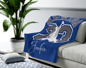 Personalized Fleece Graduation Blanket: Custom Name & Year