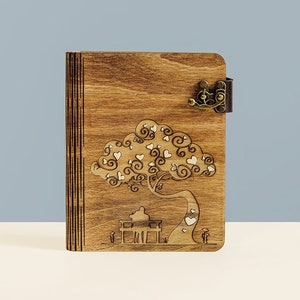 Liefdesboek | Fotoalbum voor koppels | Gepersonaliseerde gegraveerde Scarp boek | Handgemaakte Houten Memory Scrapbook | Handgeschilderd romantisch fotoboek