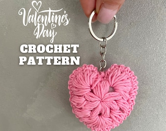 Valentines day crochet pattern Heart keychain DIY gift idea, beginner friendly project, puff stitch crochet tutorial, crochet bag decor