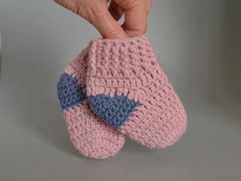 Baby socks crochet pattern for 0-3 months, easy crochet pattern, diy gift for baby, cute little socks image 8