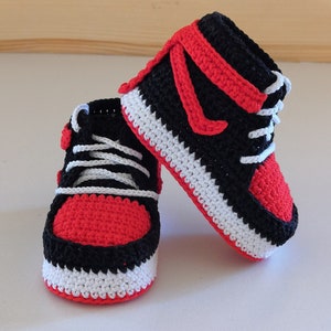 Crochet Pattern Baby Booties, Crochet Baby Sneakers for 3-6 Months ...