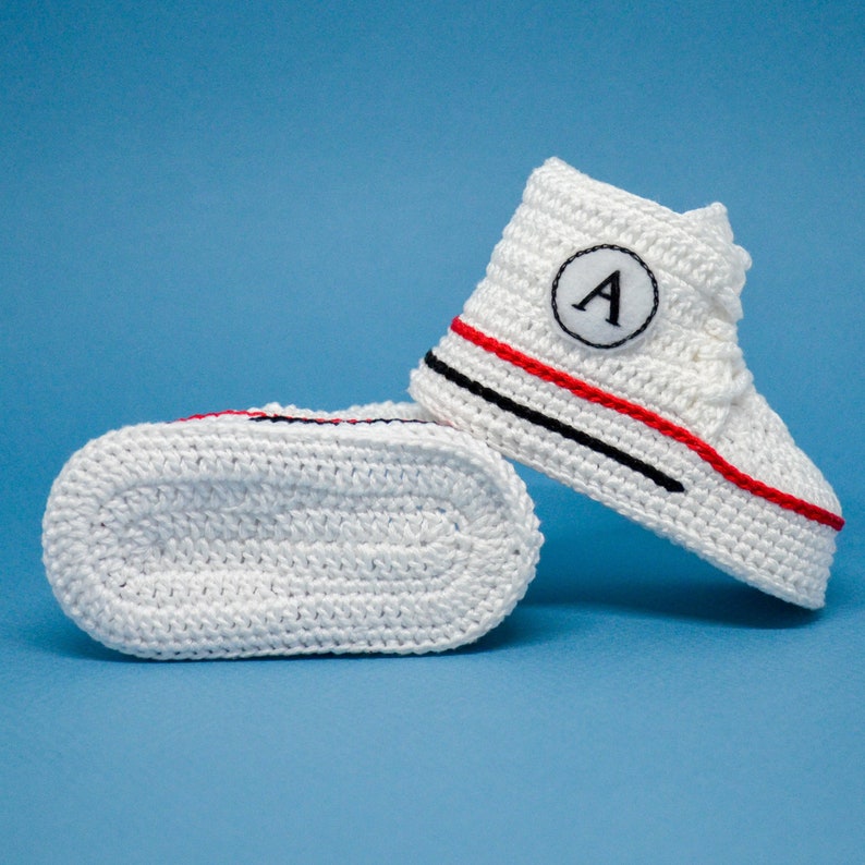 Crochet pattern baby booties, crochet baby shoe sneakers, crochet baby shoes pattern, newborn baby gift idea, baby shower gift infant image 3