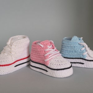 Crochet pattern baby booties, crochet baby shoe sneakers, crochet baby shoes pattern, newborn baby gift idea, baby shower gift infant image 2