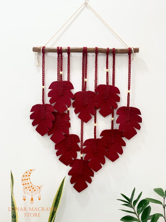 Red Leaf Monstera Macrame Wall Hanging, Boho Leaf Macrame Wall Hanging,  Gift for Mom, Macrame Home Decor, Macrame Wall Art - Etsy