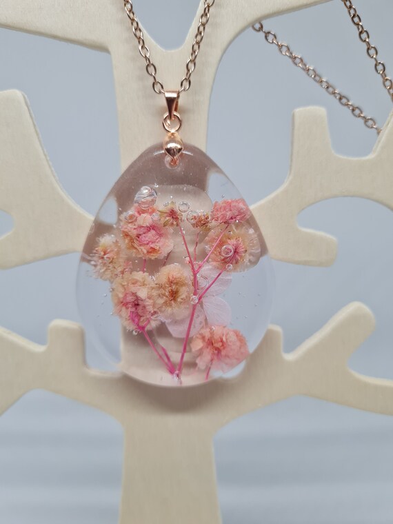 Pendentif Médaillon Résine Avec Fleurs Séchées - Inclusion Colorée Orange, Jaune, Vert, Rose - Cordon Silicone