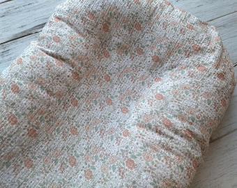 Snuggle Me Organic Muslin Cover / Baby Lounger / Floral Cotton HandMade Cover for Infant / Toddler Lounger / Nursing Pillow