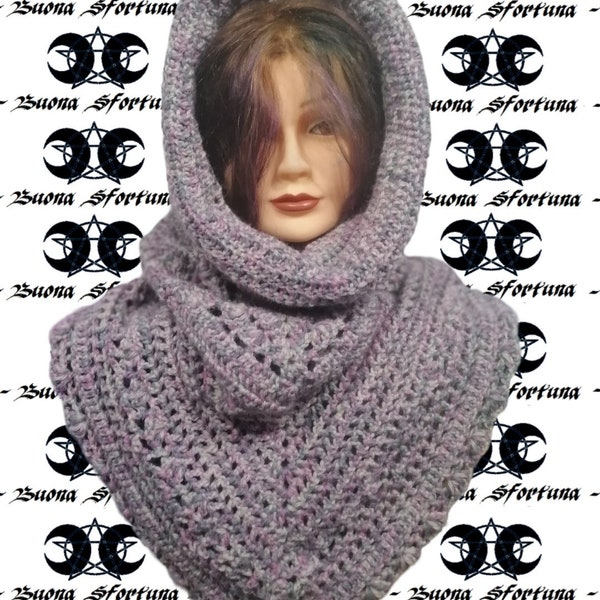 Perforated triangular neck warmer with hood