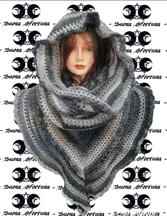 Giant Triangular Hooded Scarf Giant Triangular Hooded Scarf