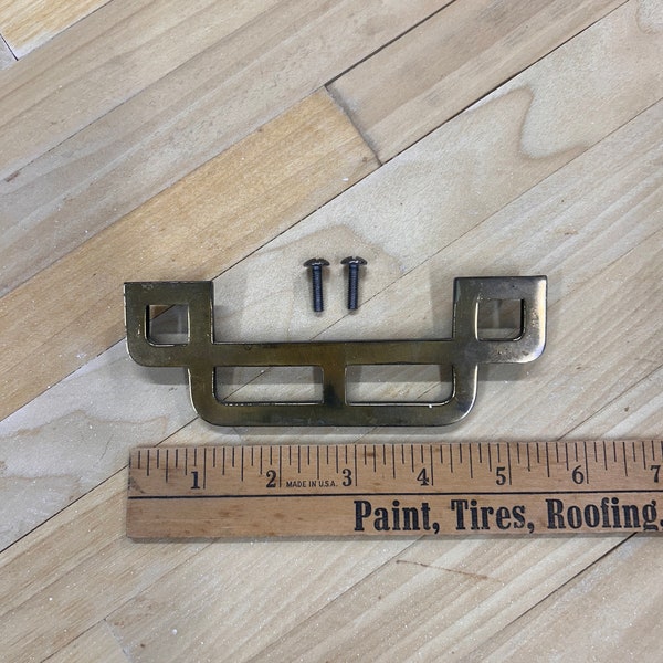 Henry Link “Mandarin” dresser drawer pull, replacement mid century hardware, vintage MCM hardware, vintage brass hardware